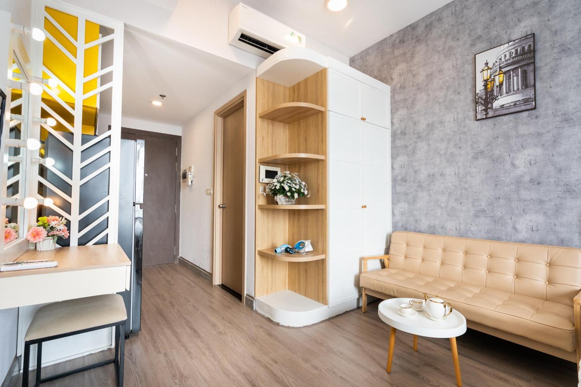 Oui! Oui! Saigon Apartment - Rivergate Residence Thành Pho Ho Chí Minh Esterno foto