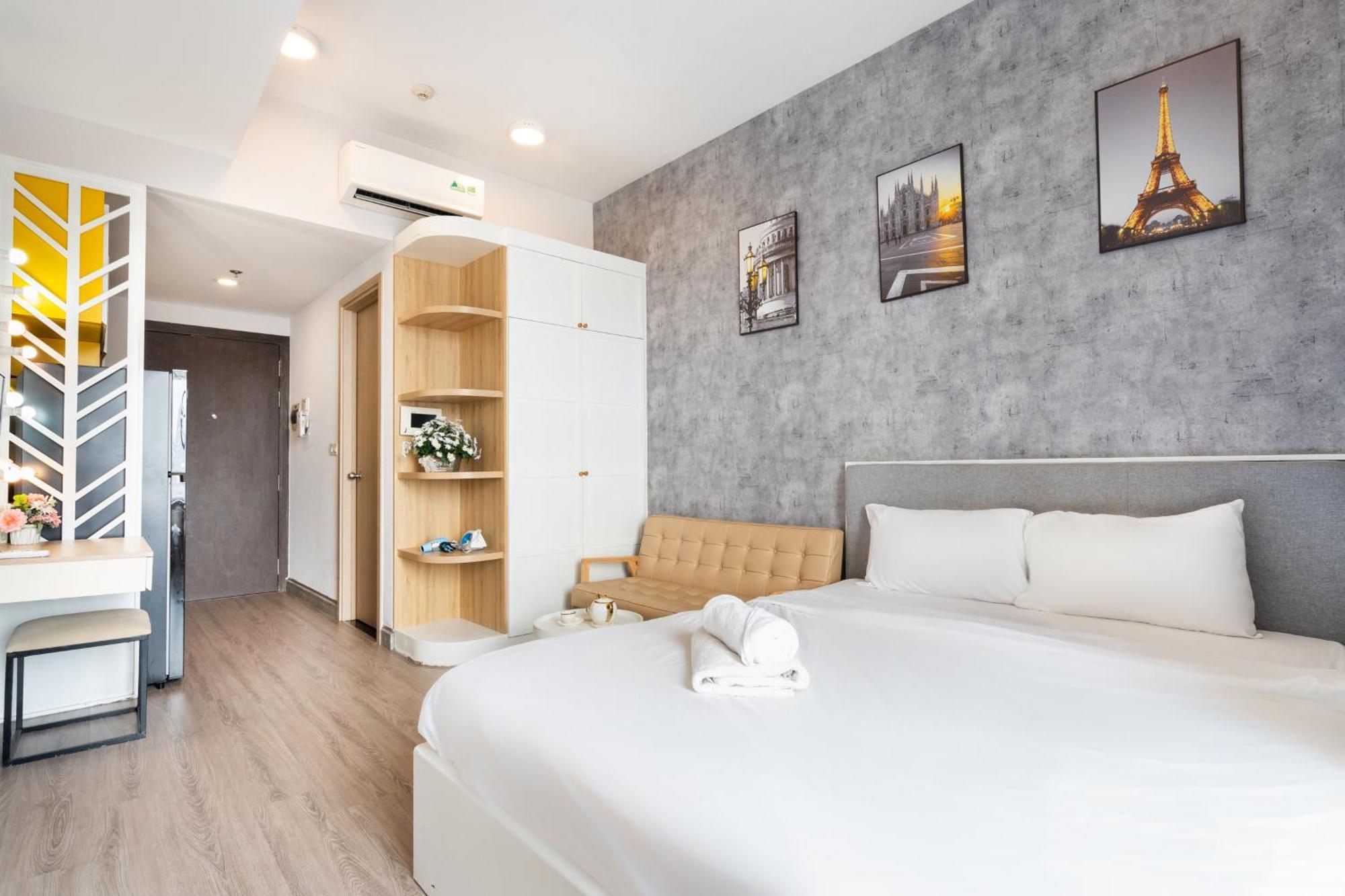 Oui! Oui! Saigon Apartment - Rivergate Residence Thành Pho Ho Chí Minh Esterno foto